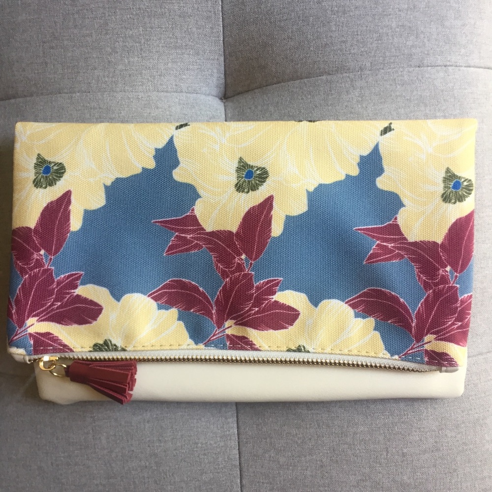🎉HP!🎉 RACHEL PALLY Floral Fold-over Clutch